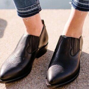 FRYE Billy Shootie Bootie Size 7 Black Leather Western